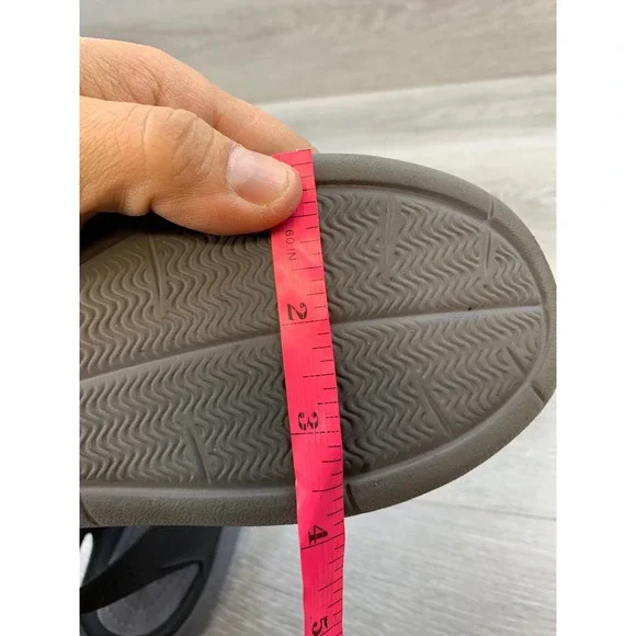 Crocs Swiftwater Sandals Women's 8 Black Gray Water Friendly Comfort Flats - Picture 10 of 10